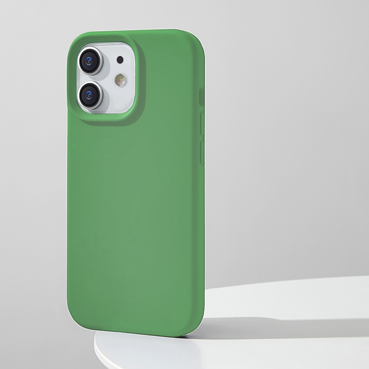 Silicone Case with MagSafe for iPhone 11 - Green